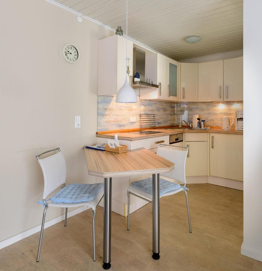 Nordsee-Apartments Hinrichsen Husum  Exterior foto